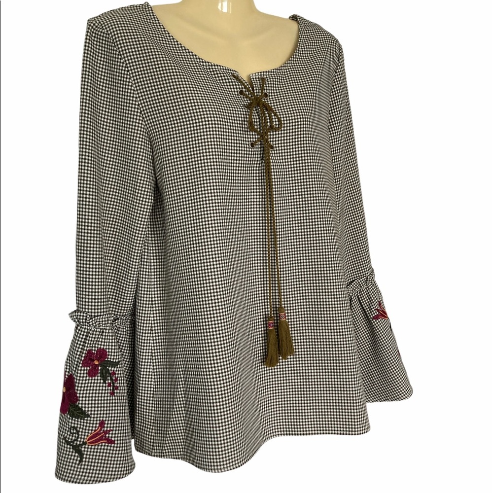 Promesa Peasant Blouse Embroidery Flowers Ruffled Sleeves Bohemian Brown Small